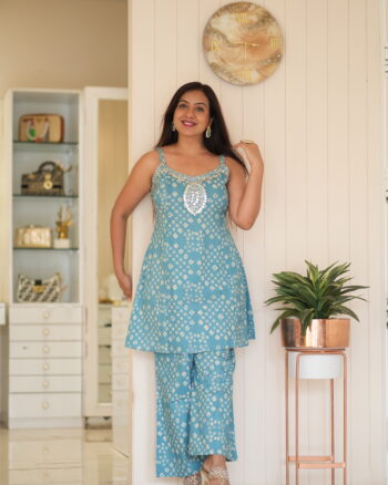 Ethnic bloom suit